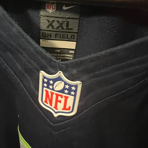 Seattle Seahawks Russel Wilson Jersey XXL - Picture 4 of 7
